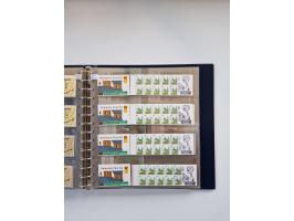 1960/2000, umfangreiche Sammlung der postfrischen Markenheftchen von Bund/Berlin in 19 SAFE-Ringbindern, sehr spezialisiert u