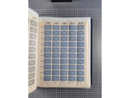 1922, meist postfrische Sammlung mit 100 Bogen ex Mi.-Nr. 246-57, teils sign. INFLA Berlin, in guter Erhaltung, teils übliche