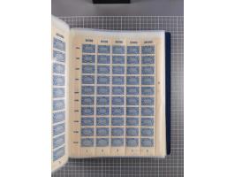 1922, meist postfrische Sammlung mit 100 Bogen ex Mi.-Nr. 246-57, teils sign. INFLA Berlin, in guter Erhaltung, teils übliche