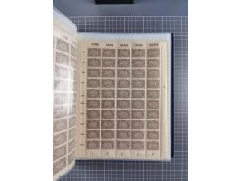 1922, meist postfrische Sammlung mit 100 Bogen ex Mi.-Nr. 246-57, teils sign. INFLA Berlin, in guter Erhaltung, teils übliche