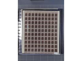 1919/23, meist postfrische Sammlung mit über 200 Bögen, bis auf wenige aufgetrennte Exemplare in kpl. Bogen, dabei auch etwas