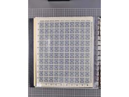 1919/23, meist postfrische Sammlung mit über 200 Bögen, bis auf wenige aufgetrennte Exemplare in kpl. Bogen, dabei auch etwas