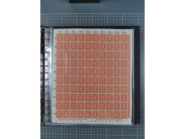 1919/23, meist postfrische Sammlung mit über 200 Bögen, bis auf wenige aufgetrennte Exemplare in kpl. Bogen, dabei auch etwas