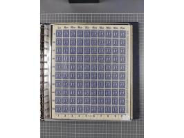 1919/23, meist postfrische Sammlung mit über 200 Bögen, bis auf wenige aufgetrennte Exemplare in kpl. Bogen, dabei auch etwas