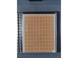 1919/23, meist postfrische Sammlung mit über 200 Bögen, bis auf wenige aufgetrennte Exemplare in kpl. Bogen, dabei auch etwas