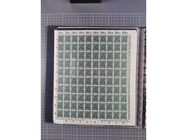 1919/23, meist postfrische Sammlung mit über 200 Bögen, bis auf wenige aufgetrennte Exemplare in kpl. Bogen, dabei auch etwas