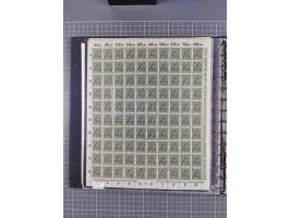 1919/23, meist postfrische Sammlung mit über 200 Bögen, bis auf wenige aufgetrennte Exemplare in kpl. Bogen, dabei auch etwas