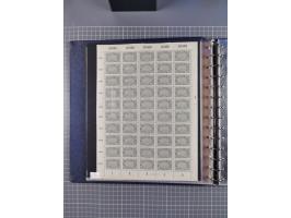 1919/23, meist postfrische Sammlung mit über 200 Bögen, bis auf wenige aufgetrennte Exemplare in kpl. Bogen, dabei auch etwas
