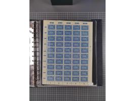 1919/23, meist postfrische Sammlung mit über 200 Bögen, bis auf wenige aufgetrennte Exemplare in kpl. Bogen, dabei auch etwas