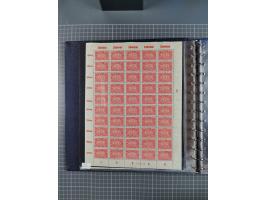 1919/23, meist postfrische Sammlung mit über 200 Bögen, bis auf wenige aufgetrennte Exemplare in kpl. Bogen, dabei auch etwas