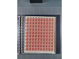 1919/23, meist postfrische Sammlung mit über 200 Bögen, bis auf wenige aufgetrennte Exemplare in kpl. Bogen, dabei auch etwas