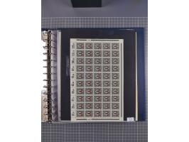 1919/23, meist postfrische Sammlung mit über 200 Bögen, bis auf wenige aufgetrennte Exemplare in kpl. Bogen, dabei auch etwas