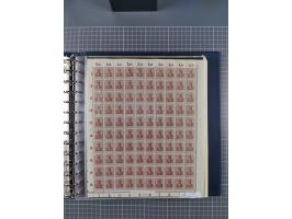 1919/23, meist postfrische Sammlung mit über 200 Bögen, bis auf wenige aufgetrennte Exemplare in kpl. Bogen, dabei auch etwas