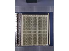 1919/23, meist postfrische Sammlung mit über 200 Bögen, bis auf wenige aufgetrennte Exemplare in kpl. Bogen, dabei auch etwas
