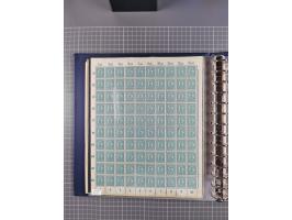 1919/23, meist postfrische Sammlung mit über 200 Bögen, bis auf wenige aufgetrennte Exemplare in kpl. Bogen, dabei auch etwas