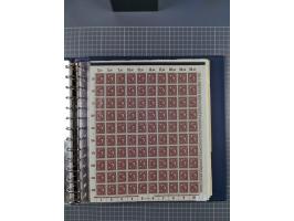 1919/23, meist postfrische Sammlung mit über 200 Bögen, bis auf wenige aufgetrennte Exemplare in kpl. Bogen, dabei auch etwas