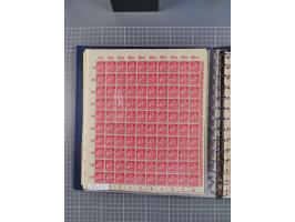 1919/23, meist postfrische Sammlung mit über 200 Bögen, bis auf wenige aufgetrennte Exemplare in kpl. Bogen, dabei auch etwas