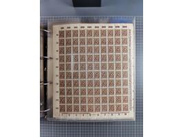 1921/22, postfrischer und ungebrauchter Bestand mit etwas über 200 Bogen und Bogenteilen, dabei Walzen- und Plattenbogen, HAN