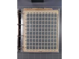 1921/22, postfrischer und ungebrauchter Bestand mit etwas über 200 Bogen und Bogenteilen, dabei Walzen- und Plattenbogen, HAN