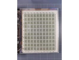 1921/22, postfrischer und ungebrauchter Bestand mit etwas über 200 Bogen und Bogenteilen, dabei Walzen- und Plattenbogen, HAN