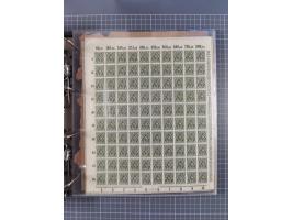 1921/22, postfrischer und ungebrauchter Bestand mit etwas über 200 Bogen und Bogenteilen, dabei Walzen- und Plattenbogen, HAN