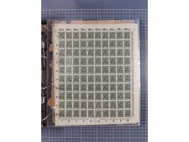 1921/22, postfrischer und ungebrauchter Bestand mit etwas über 200 Bogen und Bogenteilen, dabei Walzen- und Plattenbogen, HAN