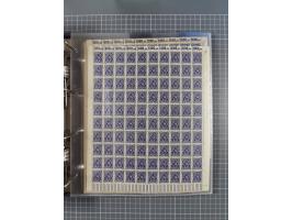 1921/22, postfrischer und ungebrauchter Bestand mit etwas über 200 Bogen und Bogenteilen, dabei Walzen- und Plattenbogen, HAN