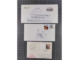 Postkrieg: 1948/85, Partie mit 45 Briefen, Karten und Ganzsachen, dabei Schwärzungen, Aufkleber, Hinweisstempel usw.