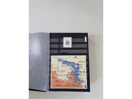 SIGMARINGEN: 1823/2000 (ca.), Heimatssammlung &nbsp;in 14 Steckbüchern, mit einigen hundert Briefen, Karten und Ganzsachen (v