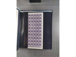 1960/75. postfrische Bogenteile der Dauerserien ab Bedeutende Deutsche, dabei Formnummern und Berlin mit u.a. Mi.-Nr. 246-49 