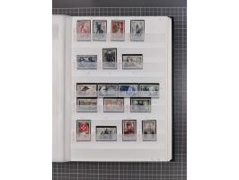 1800/1980(ca.), reichhaltige gestempelte Partie mit Marken und vielen Briefen (meist bis 1900) in 7 Steckbüchern und 2 Ordner