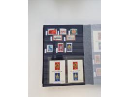 1920/2001, postfrischer, ungebrauchte und gestempelter Bestand in 8 großen Kartons, dabei Sammlungen Bund mit Posthorn, Berli