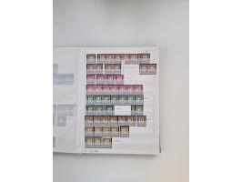 1920/2001, postfrischer, ungebrauchte und gestempelter Bestand in 8 großen Kartons, dabei Sammlungen Bund mit Posthorn, Berli