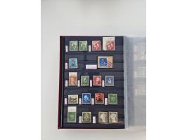 1920/2001, postfrischer, ungebrauchte und gestempelter Bestand in 8 großen Kartons, dabei Sammlungen Bund mit Posthorn, Berli