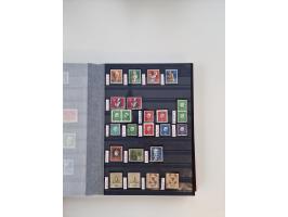 1920/2001, postfrischer, ungebrauchte und gestempelter Bestand in 8 großen Kartons, dabei Sammlungen Bund mit Posthorn, Berli