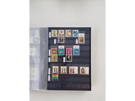 1920/2001, postfrischer, ungebrauchte und gestempelter Bestand in 8 großen Kartons, dabei Sammlungen Bund mit Posthorn, Berli