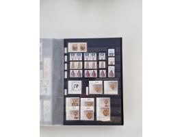 1920/2001, postfrischer, ungebrauchte und gestempelter Bestand in 8 großen Kartons, dabei Sammlungen Bund mit Posthorn, Berli