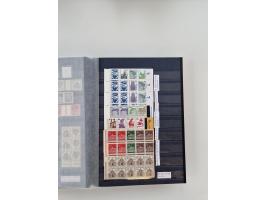 1920/2001, postfrischer, ungebrauchte und gestempelter Bestand in 8 großen Kartons, dabei Sammlungen Bund mit Posthorn, Berli