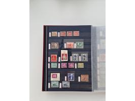 1920/2001, postfrischer, ungebrauchte und gestempelter Bestand in 8 großen Kartons, dabei Sammlungen Bund mit Posthorn, Berli