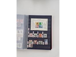 1920/2001, postfrischer, ungebrauchte und gestempelter Bestand in 8 großen Kartons, dabei Sammlungen Bund mit Posthorn, Berli