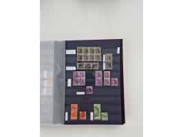 1920/2001, postfrischer, ungebrauchte und gestempelter Bestand in 8 großen Kartons, dabei Sammlungen Bund mit Posthorn, Berli