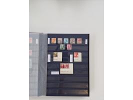 1920/2001, postfrischer, ungebrauchte und gestempelter Bestand in 8 großen Kartons, dabei Sammlungen Bund mit Posthorn, Berli