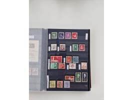 1920/2001, postfrischer, ungebrauchte und gestempelter Bestand in 8 großen Kartons, dabei Sammlungen Bund mit Posthorn, Berli