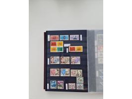 1920/2001, postfrischer, ungebrauchte und gestempelter Bestand in 8 großen Kartons, dabei Sammlungen Bund mit Posthorn, Berli