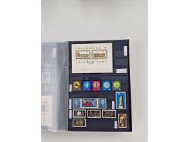 1920/2001, postfrischer, ungebrauchte und gestempelter Bestand in 8 großen Kartons, dabei Sammlungen Bund mit Posthorn, Berli