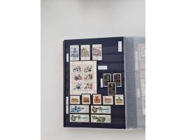 1920/2001, postfrischer, ungebrauchte und gestempelter Bestand in 8 großen Kartons, dabei Sammlungen Bund mit Posthorn, Berli