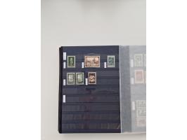 1920/2001, postfrischer, ungebrauchte und gestempelter Bestand in 8 großen Kartons, dabei Sammlungen Bund mit Posthorn, Berli