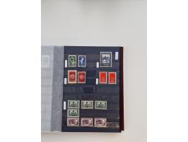 1920/2001, postfrischer, ungebrauchte und gestempelter Bestand in 8 großen Kartons, dabei Sammlungen Bund mit Posthorn, Berli