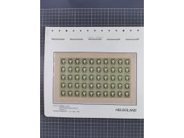 NEUDRUCKE: LEIPZIGER Neudrucke, umfangreiche Bogensammlung mit über 130 Stück, vorwiegend postfrisch, alles sauber auf Blätte