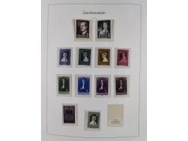 1945/97, postfrische und ganz wenig ungebrauchte Sammlungen, in den Hauptnummern komplett